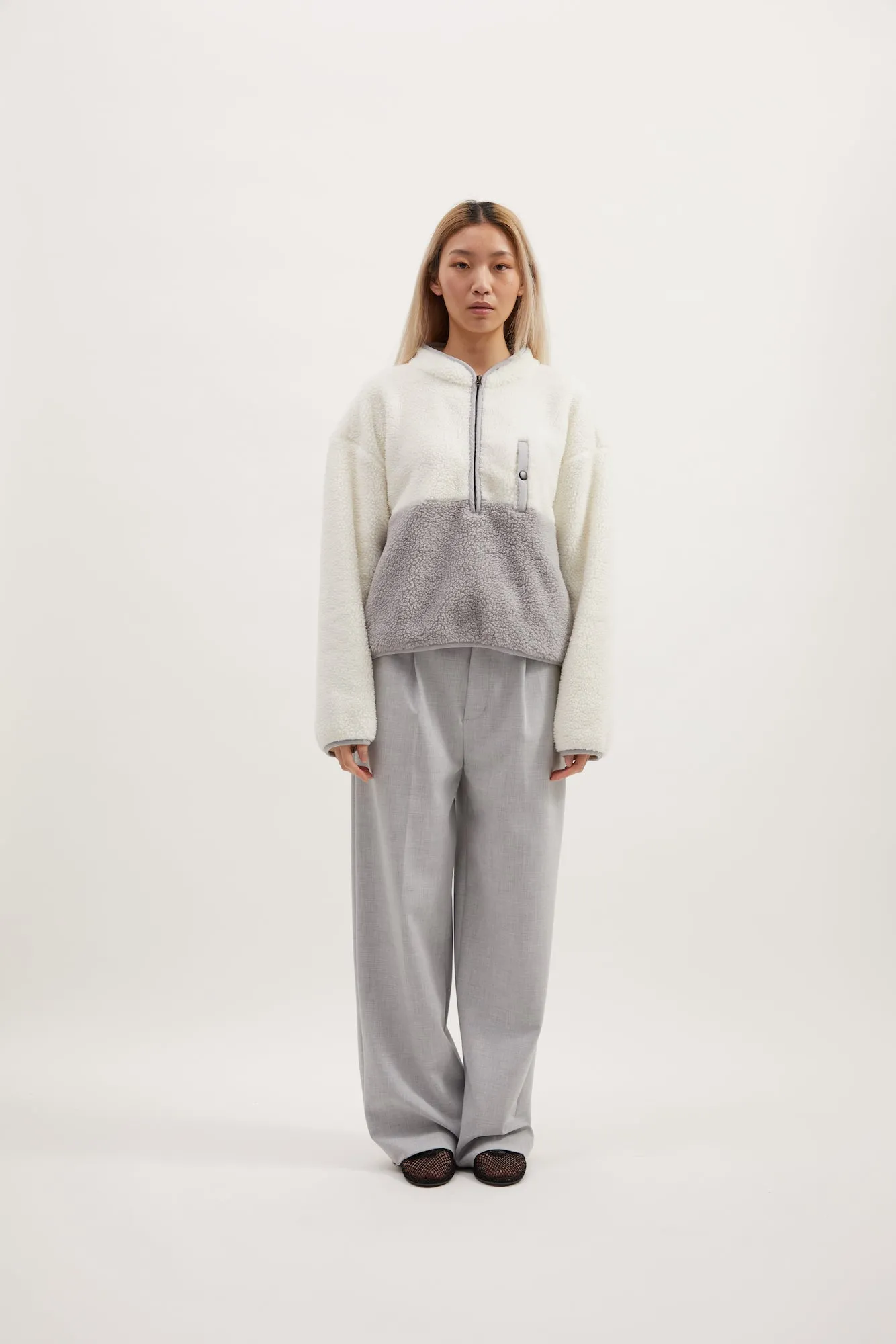 AMBER FLEECE JUMPER - SLATE AND IVORY