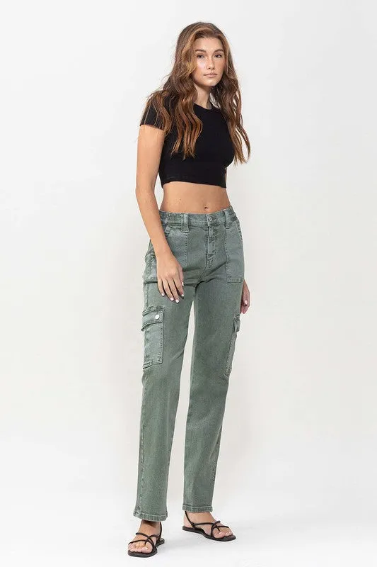Mid Rise Straight With Cargo Pocket Detail